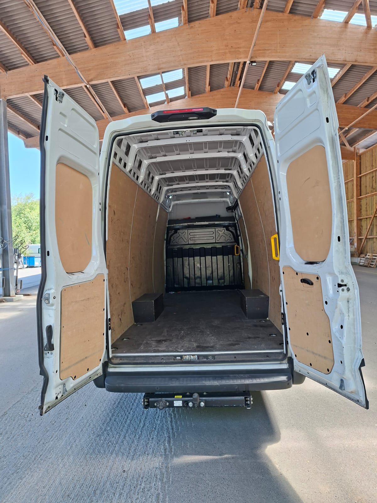 IVECO 35 S 16 A8 V-image-9