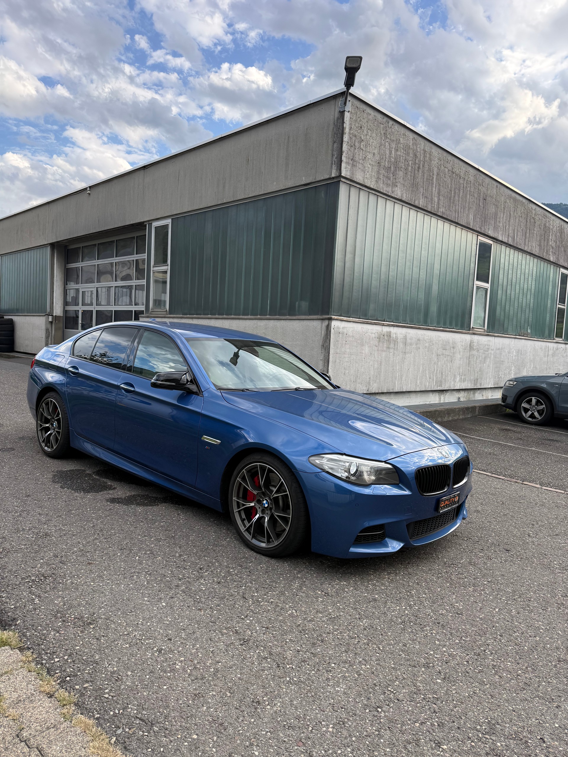 BMW M550d xDrive Steptronic-image-3