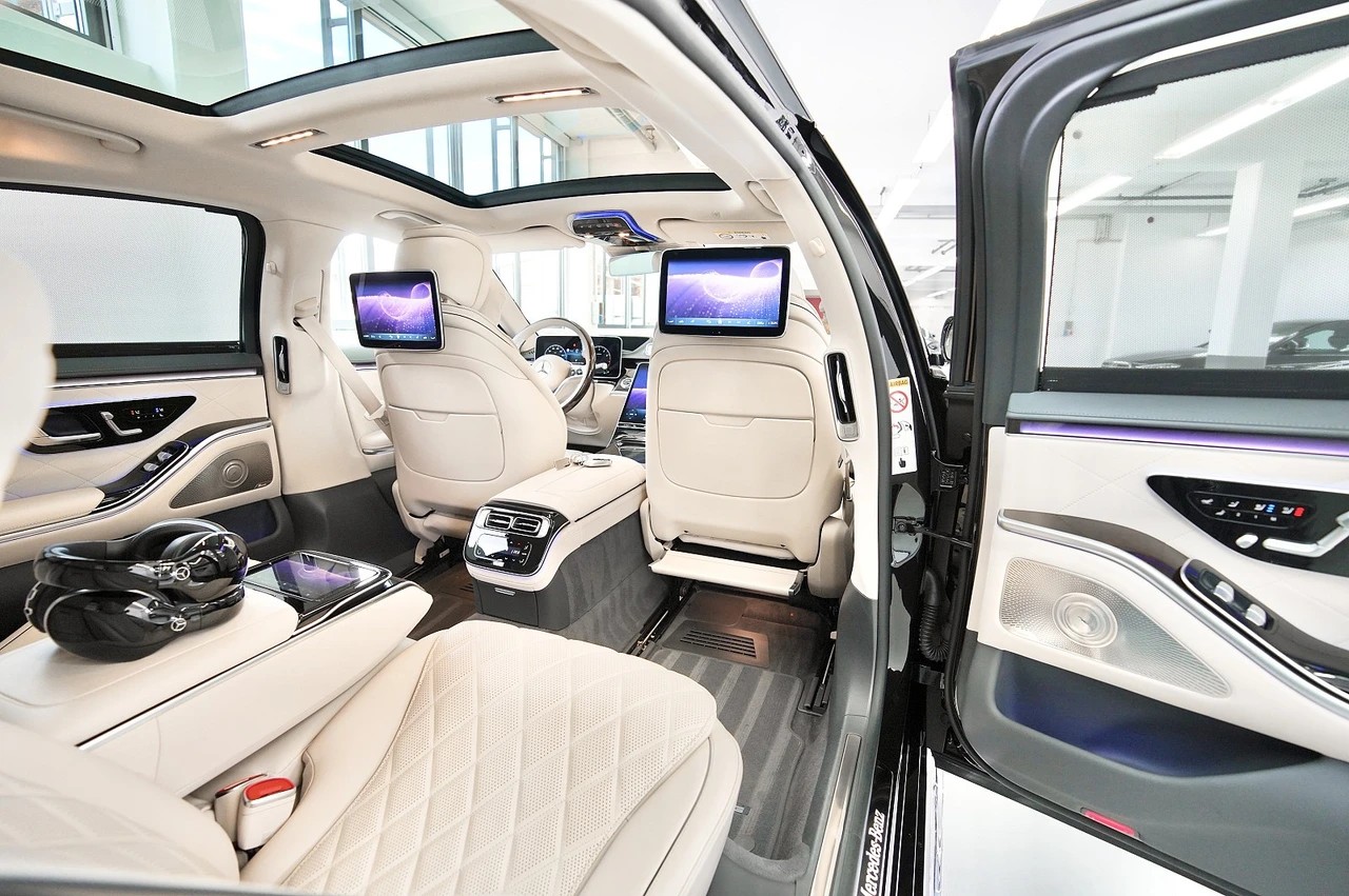 MERCEDES-BENZ S 450 L 4Matic AMG Line 9G-Tronic-image-15