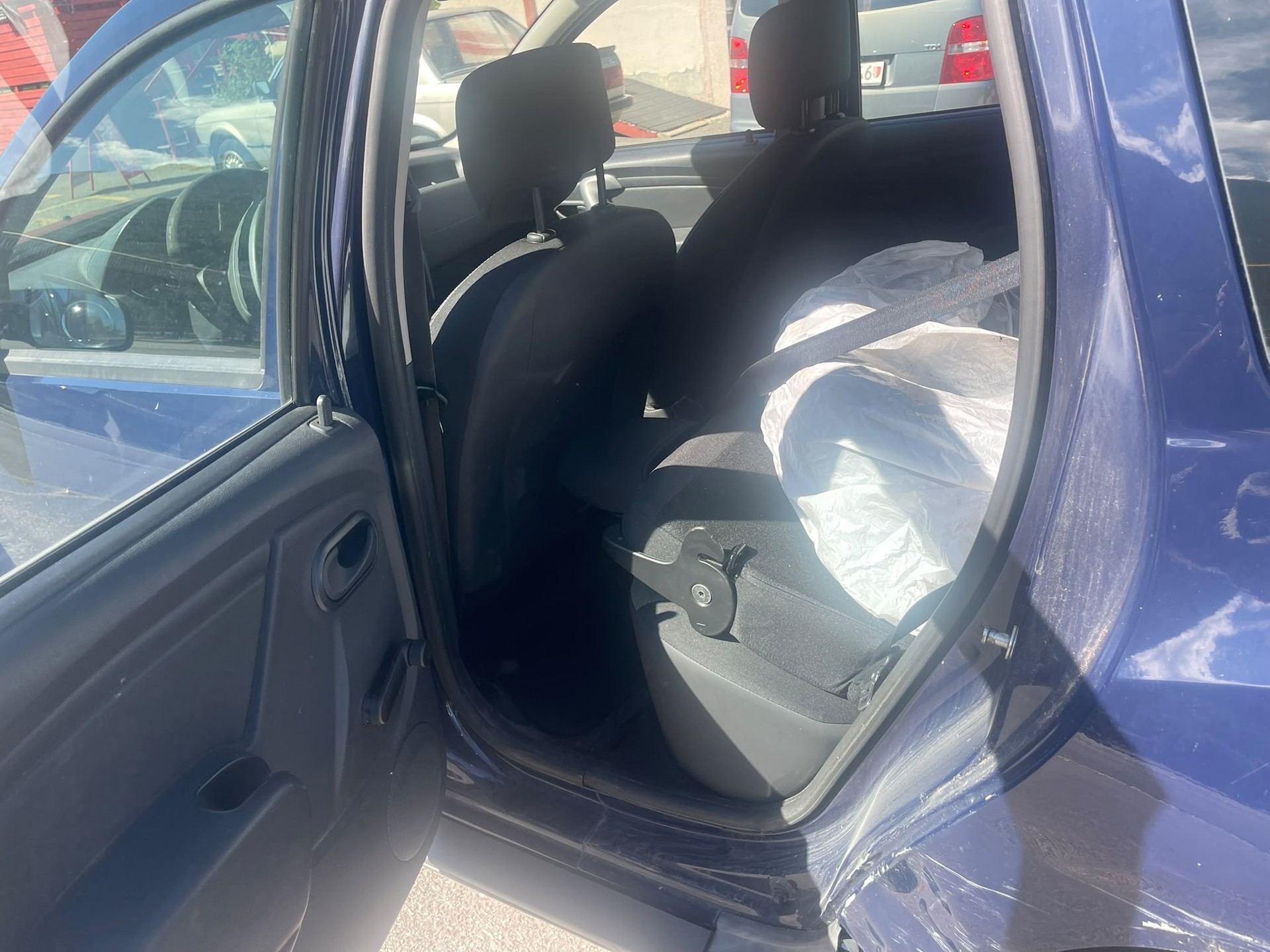 DACIA Duster 1.2 T Ambiance 4x2-image-3