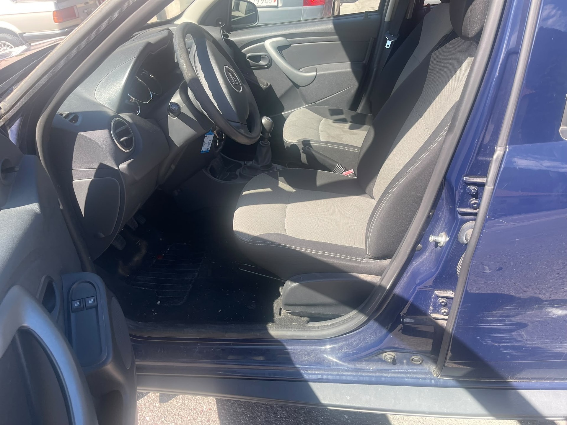 DACIA Duster 1.2 T Ambiance 4x2-image-8