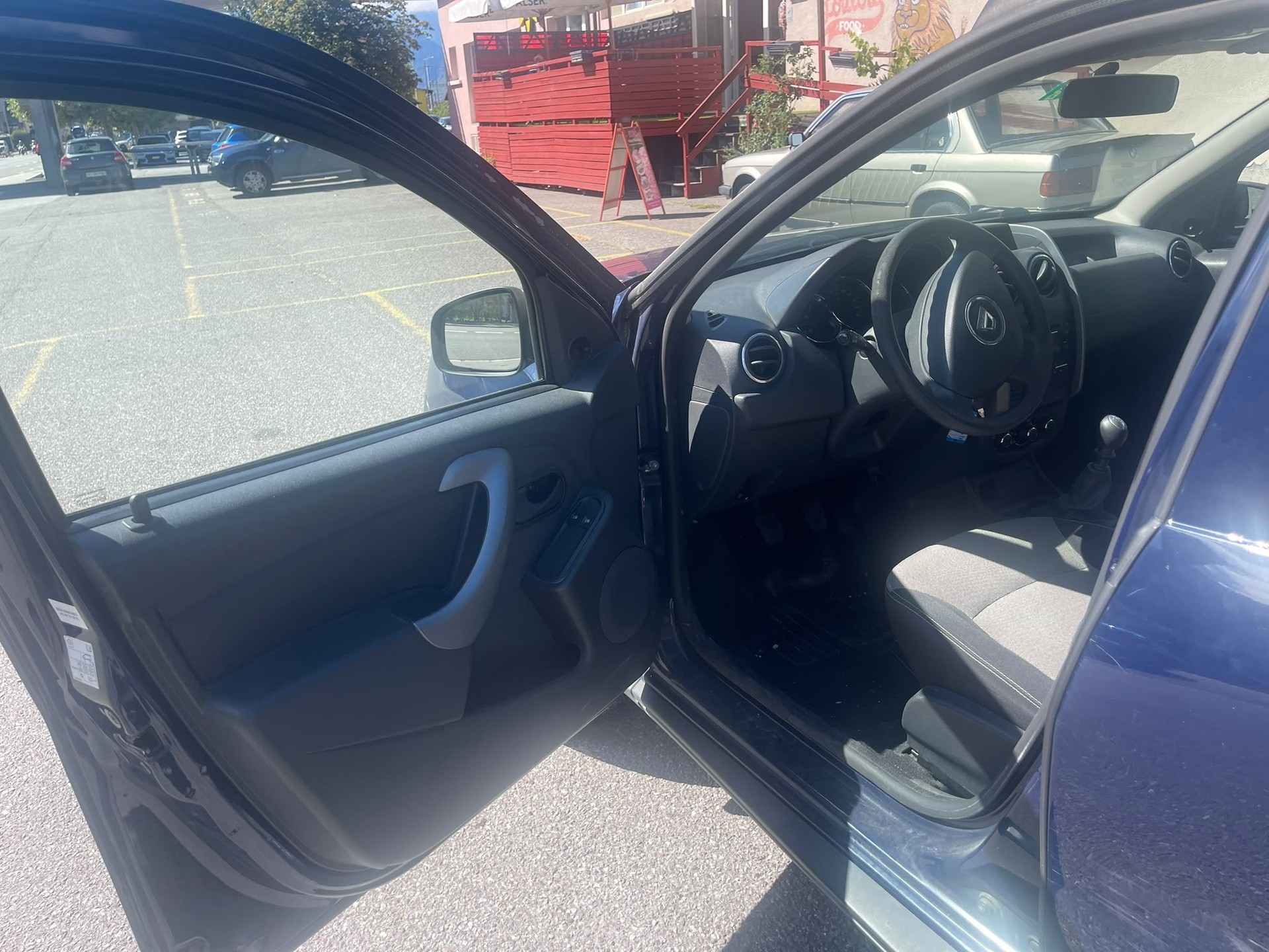 DACIA Duster 1.2 T Ambiance 4x2-image-6