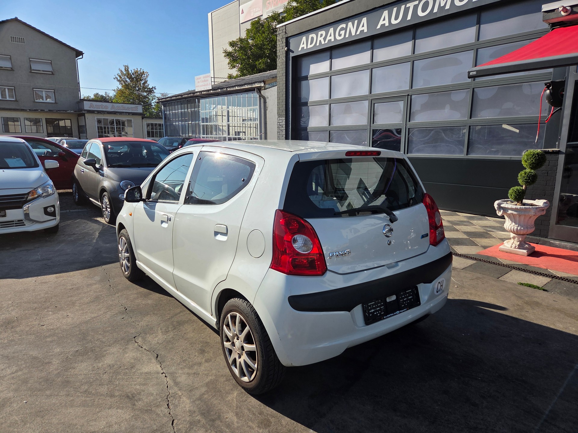 NISSAN Pixo 1.0 visia-showroom-element-2
