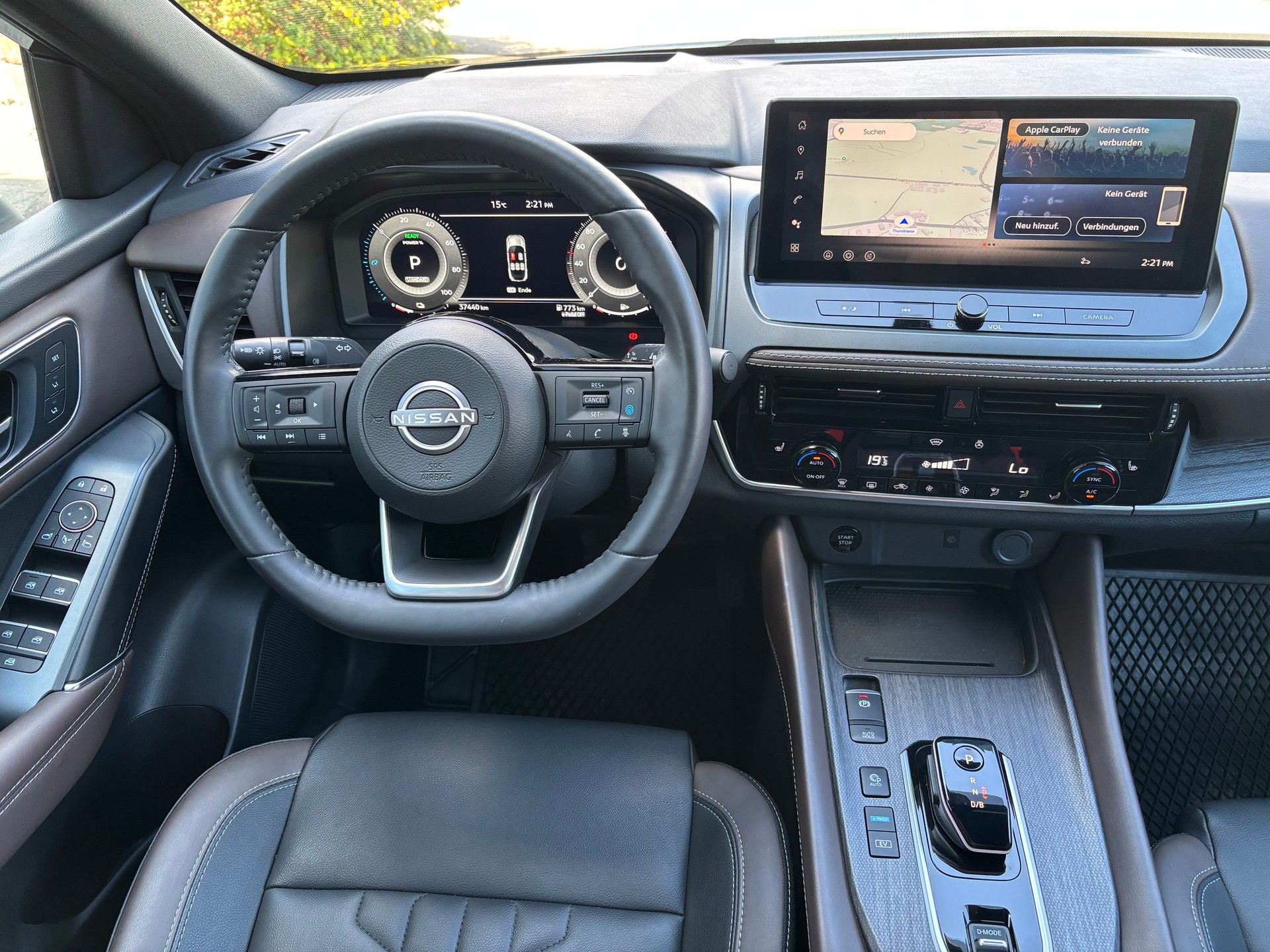 NISSAN Qashqai 1.5 VC-T e-Power Tekna-image-9