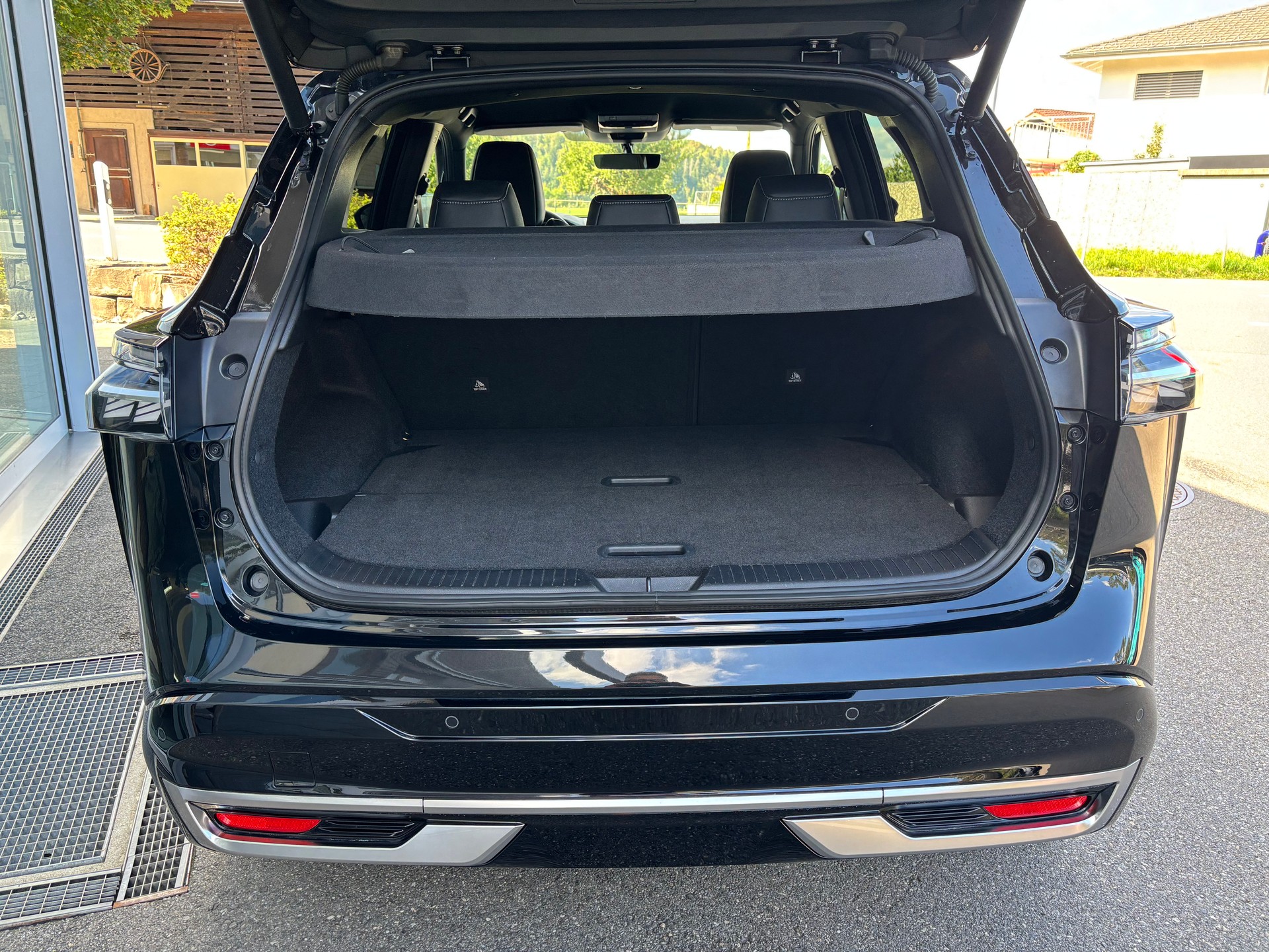 NISSAN Qashqai 1.5 VC-T e-Power Tekna-image-3