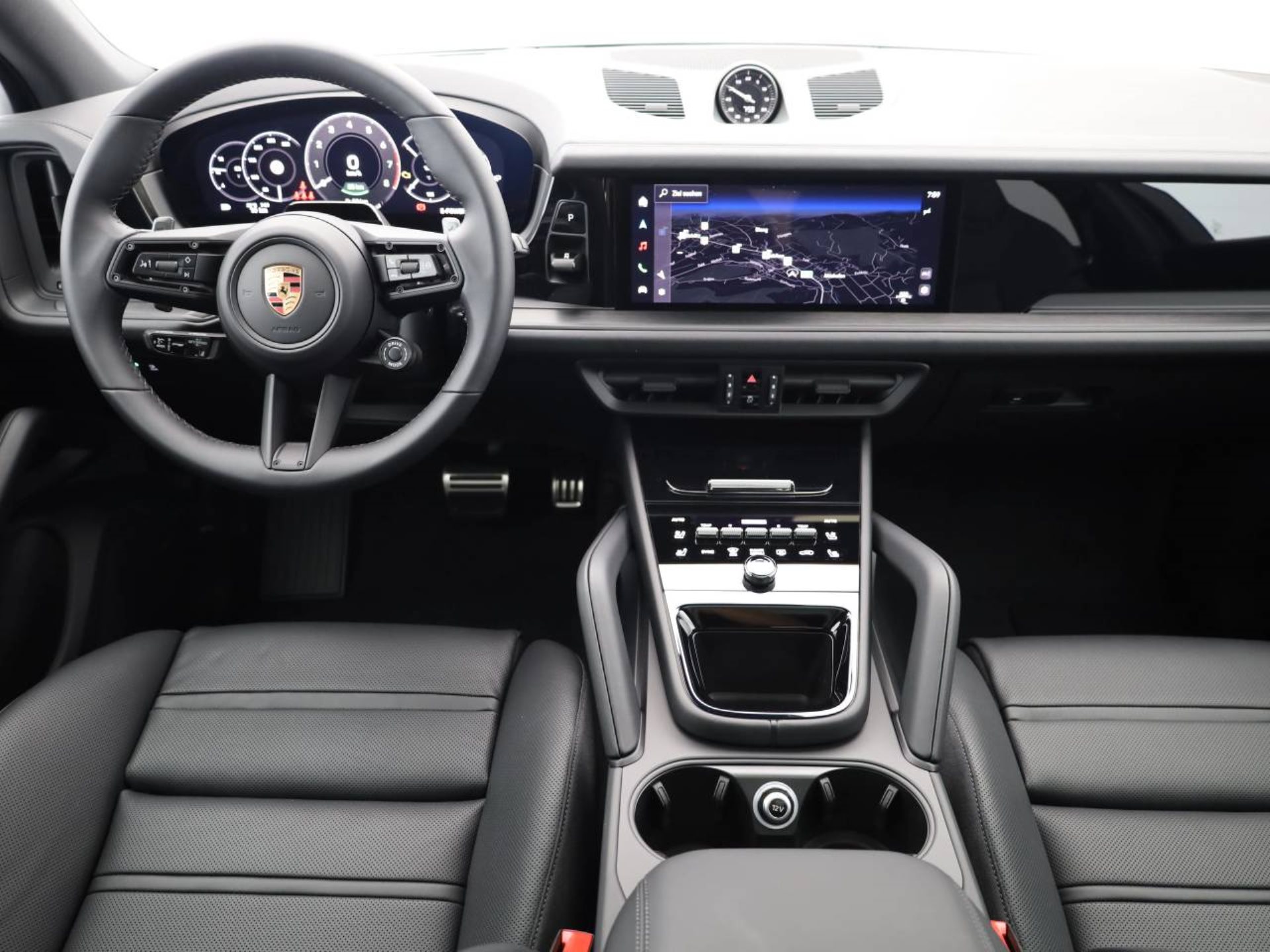 PORSCHE Cayenne S E-Hybrid Black Edition-image-9