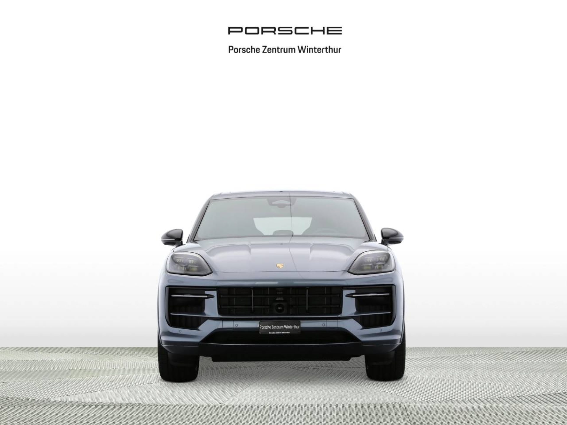 PORSCHE Cayenne S E-Hybrid Black Edition-image-5