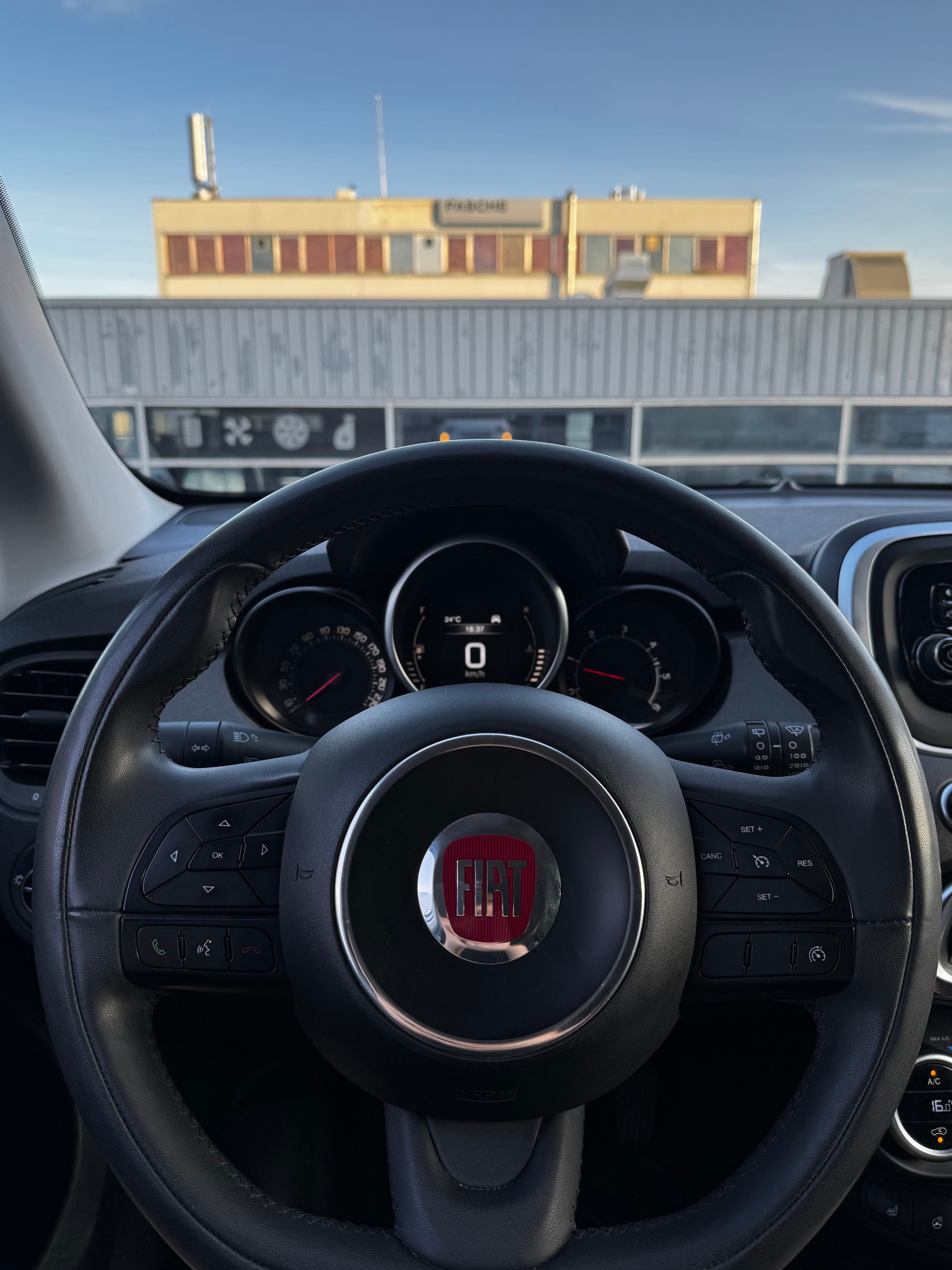 FIAT 500X 2.0 MJ Cross 4x4-image-11
