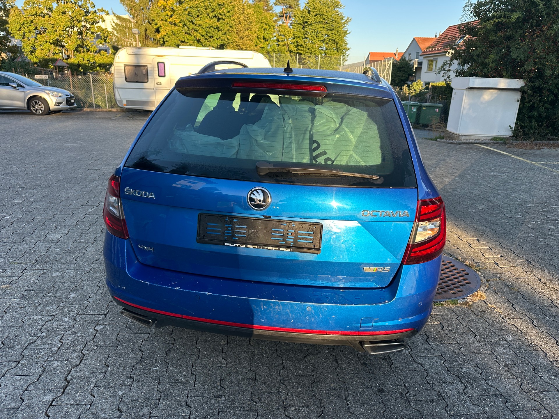 SKODA Octavia Combi 2.0 TDI RS 4x4 DSG-image-4
