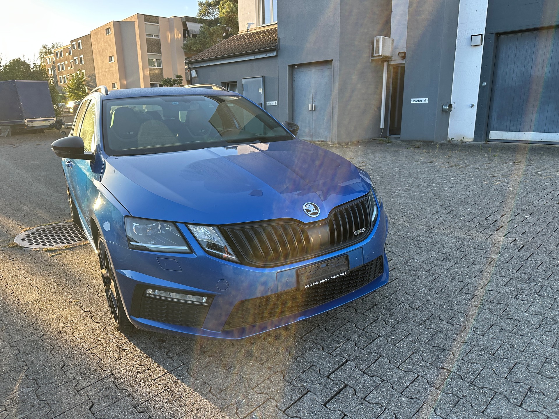 SKODA Octavia Combi 2.0 TDI RS 4x4 DSG-image-1