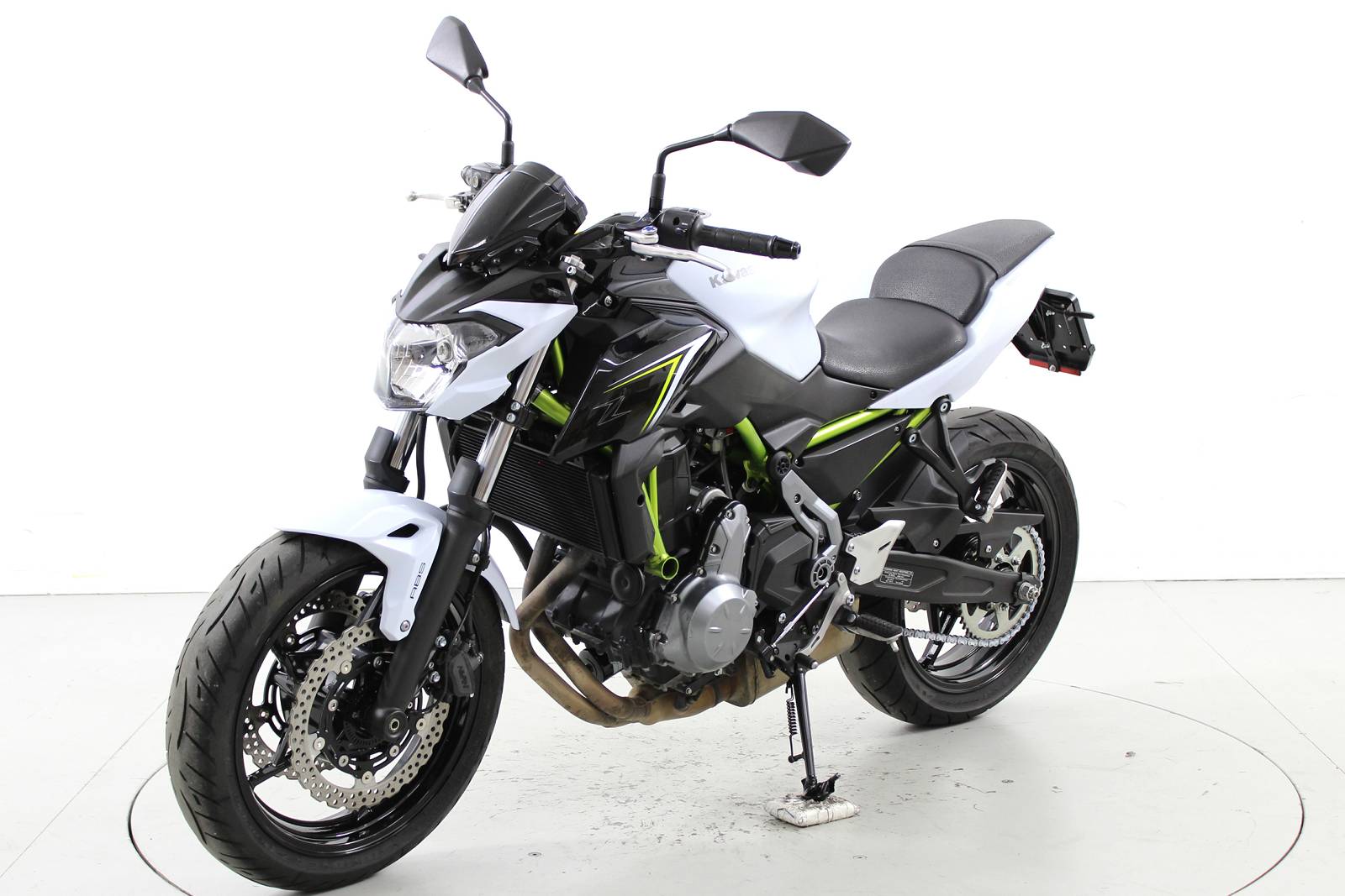 KAWASAKI Z 650 ABS-showroom-element-2