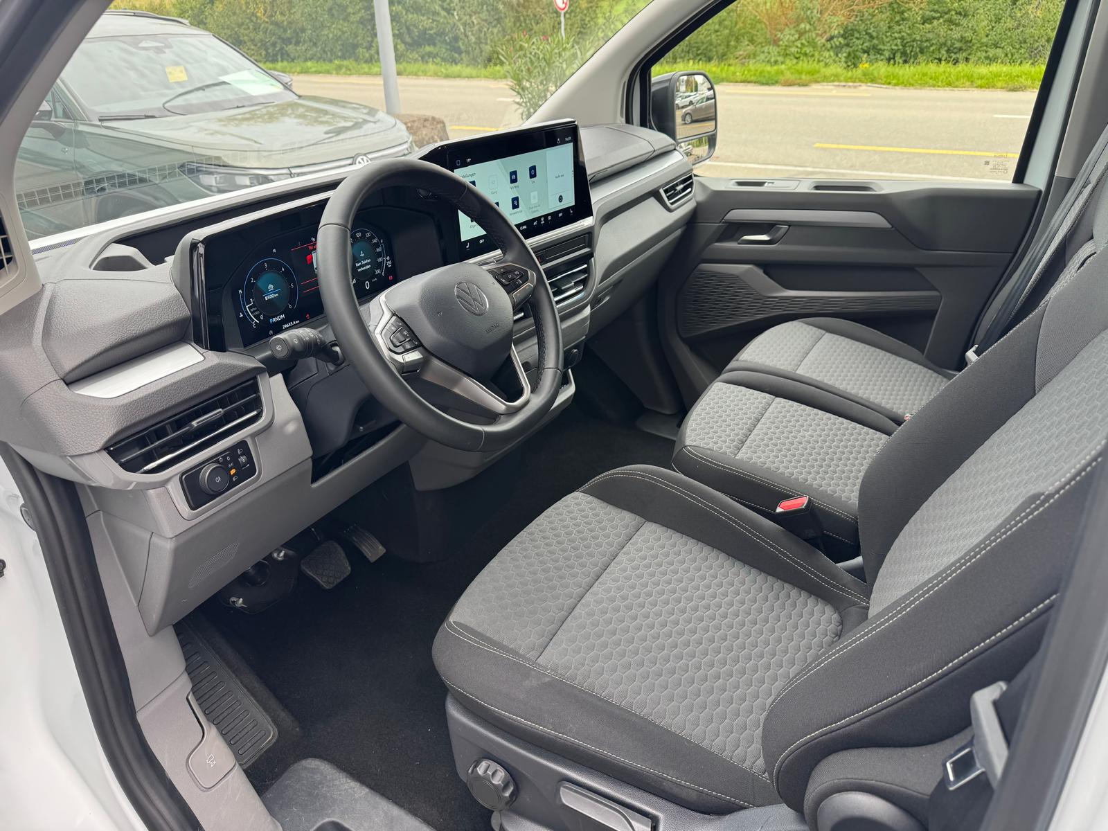 VW Caravelle 2.0 TDI Life-image-8