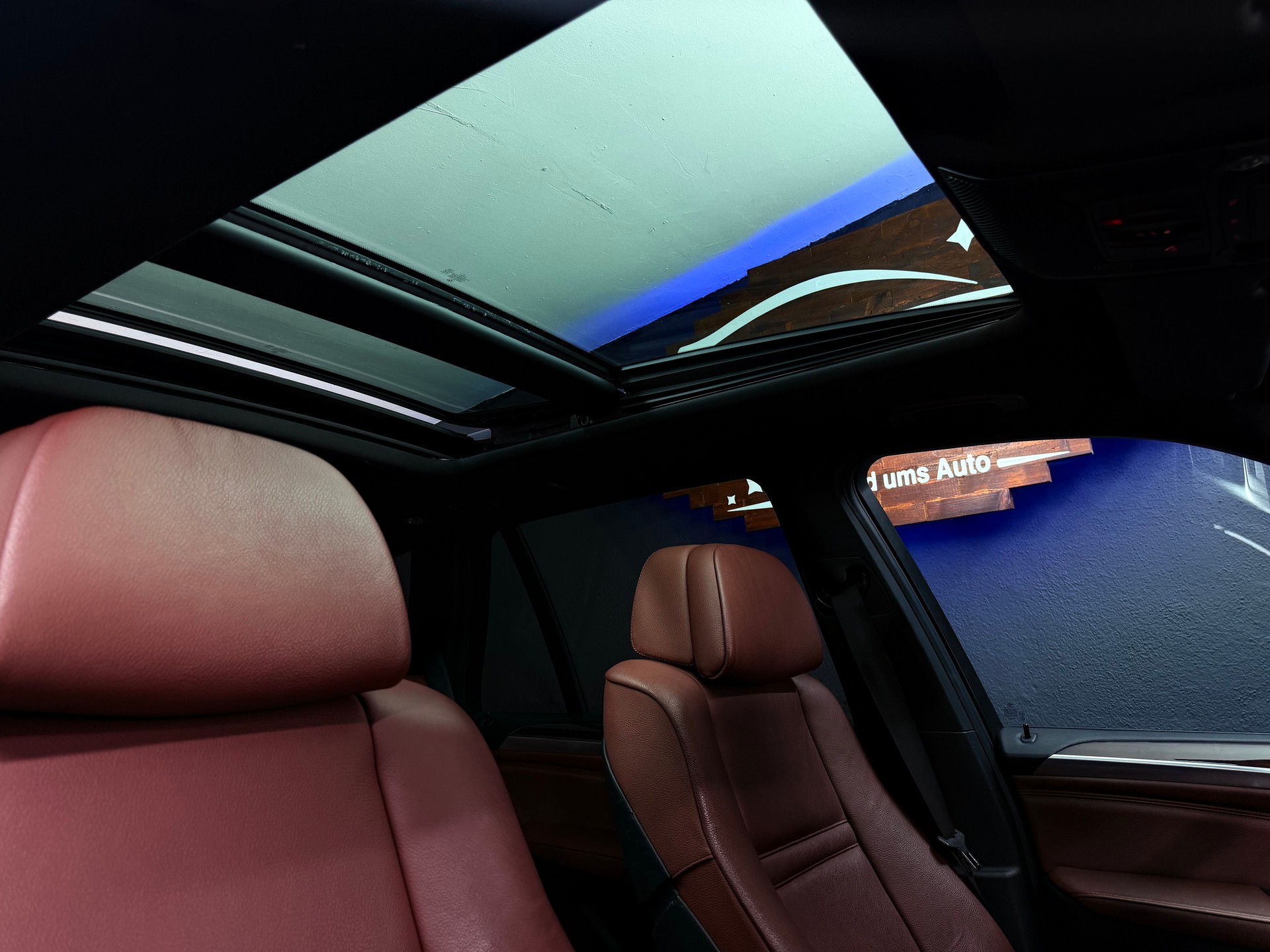 BMW X5 xDrive 40d Steptronic-image-13