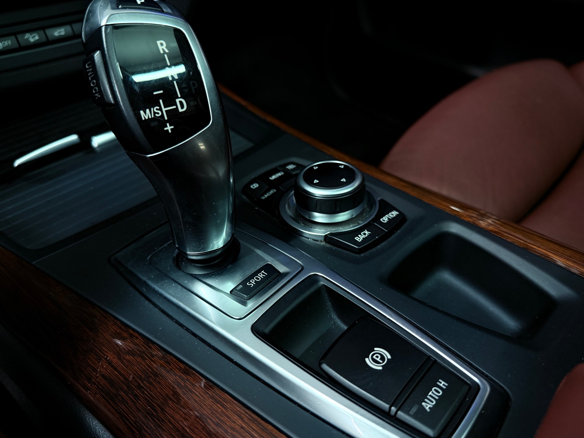 BMW X5 xDrive 40d Steptronic-image-10