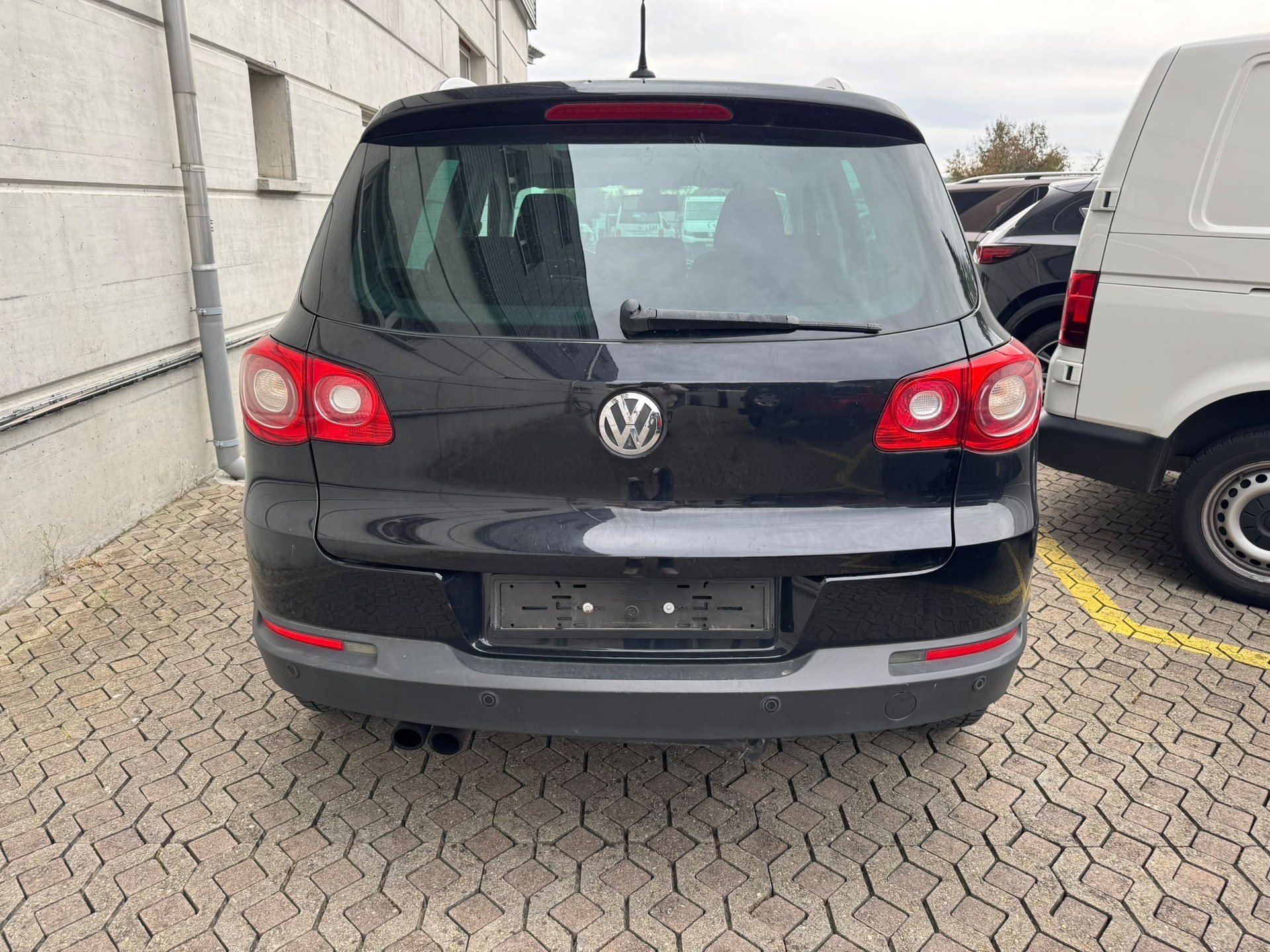 VW Tiguan 2.0 TSI Sport&Style Tiptronic-image-5