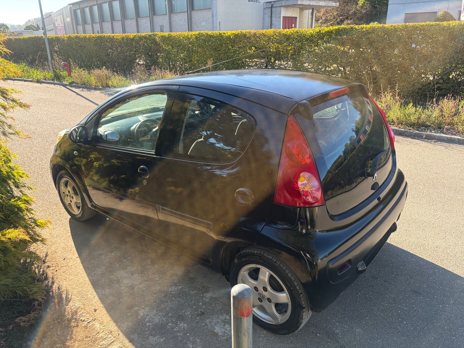 PEUGEOT 107 1.0 City Move 2-Tronic-image-6