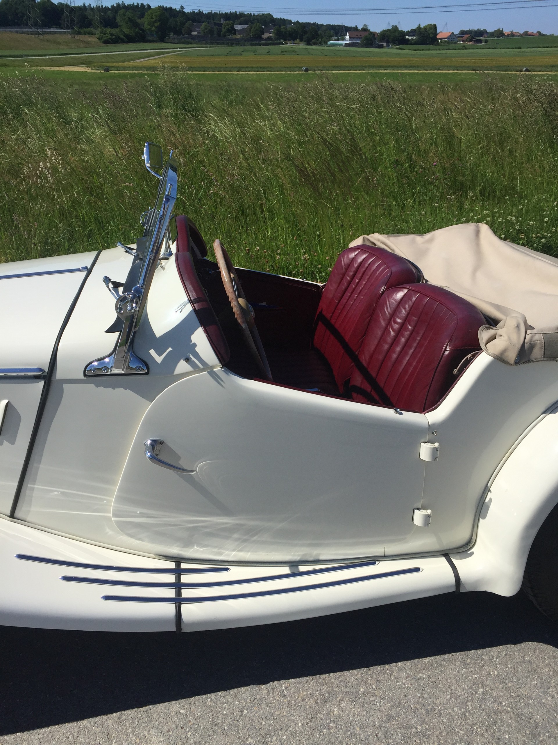 MG MG TF 1500-image-1