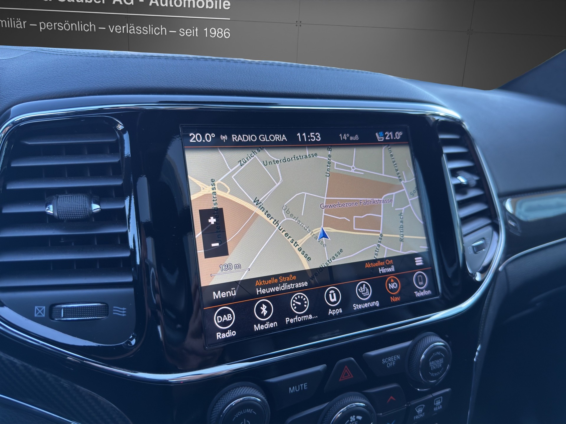 JEEP Grand Cherokee 6.4 V8 HEMI SRT8 Automatic-image-10