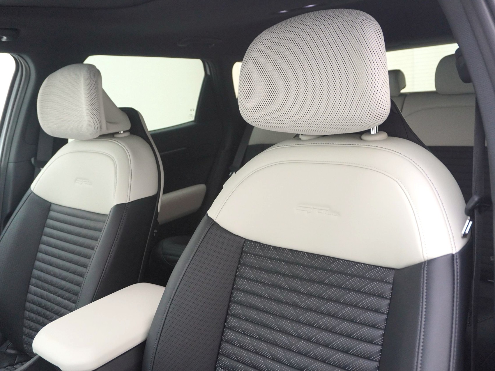 KIA EV4 81 kWh GT-Line-image-11
