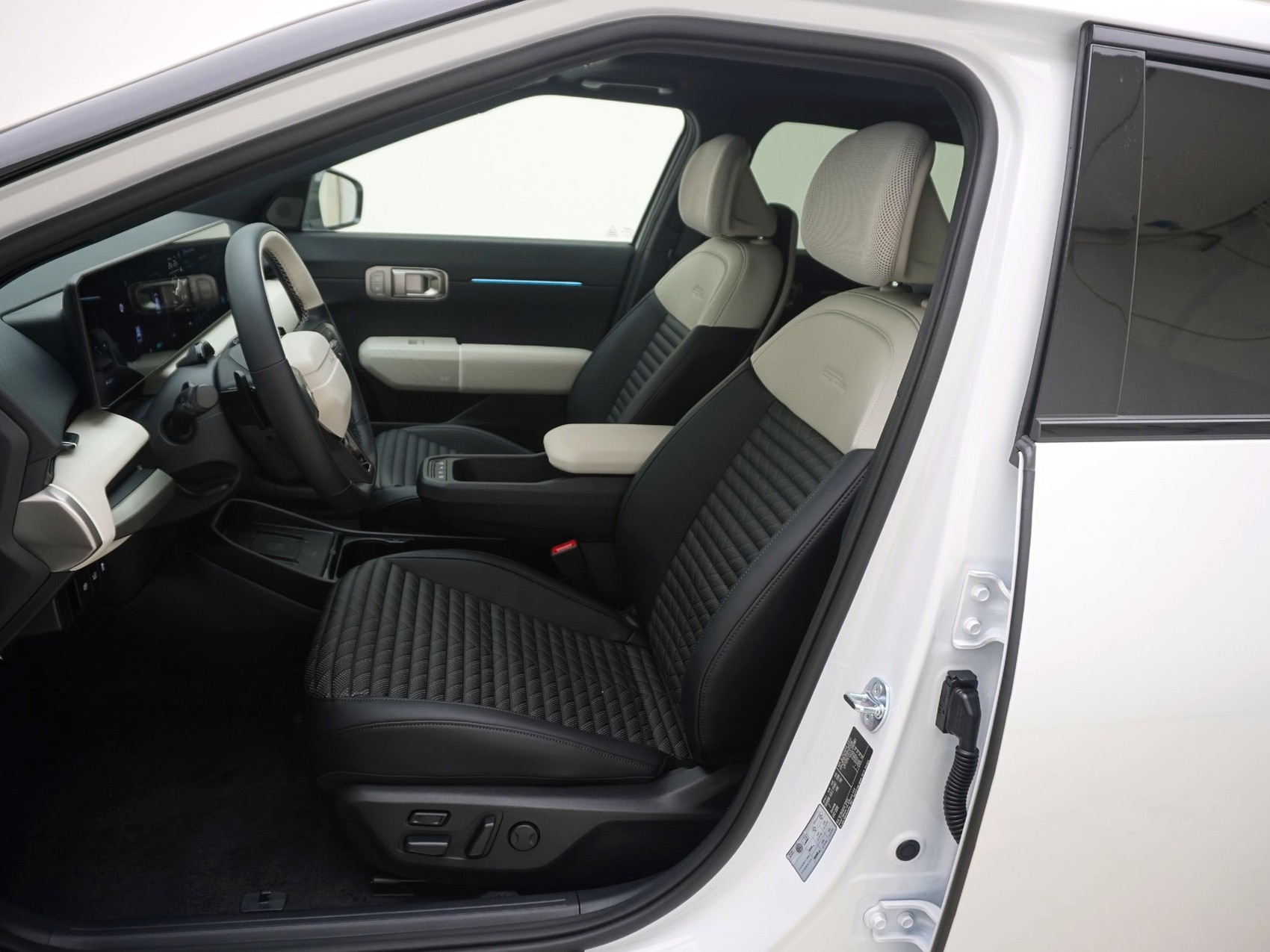 KIA EV4 81 kWh GT-Line-image-10