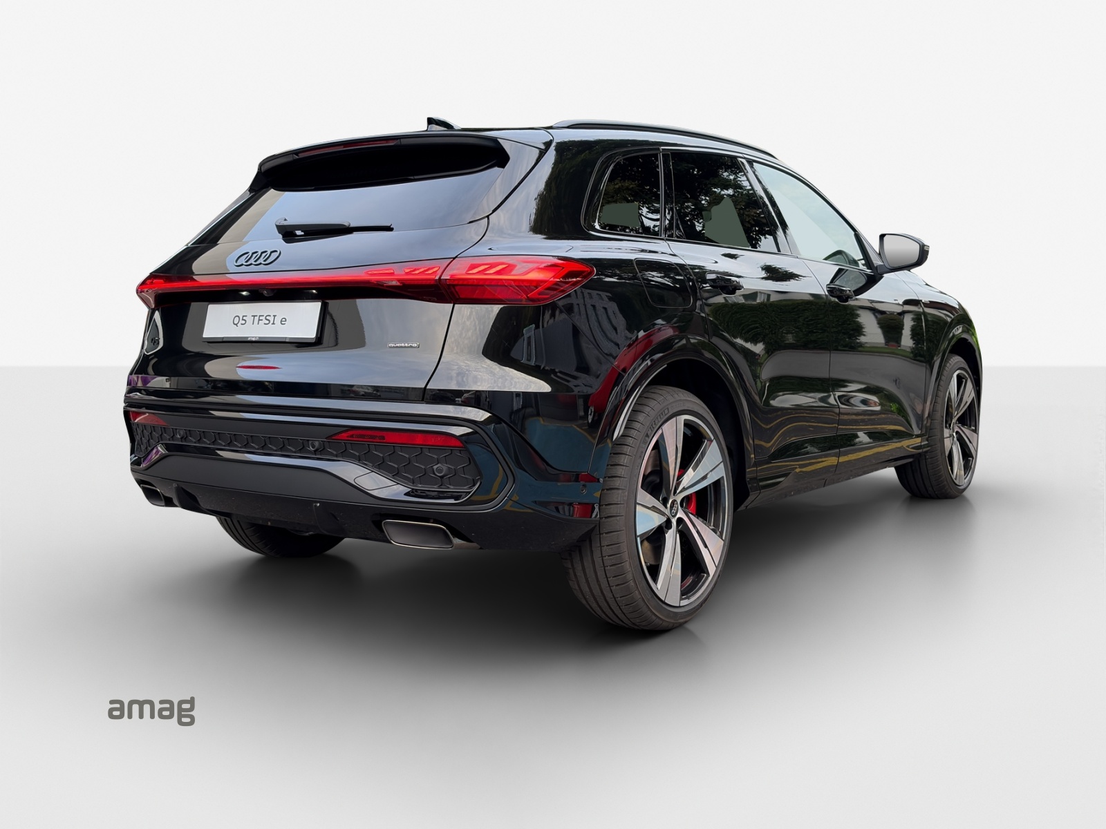 AUDI Q5 e-hybrid quattro 270 kW S-tronic-image-4