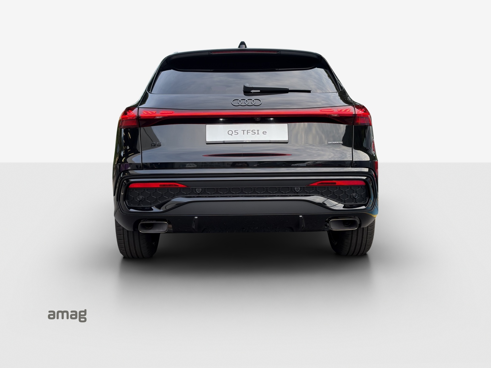 AUDI Q5 e-hybrid quattro 270 kW S-tronic-showroom-element-3