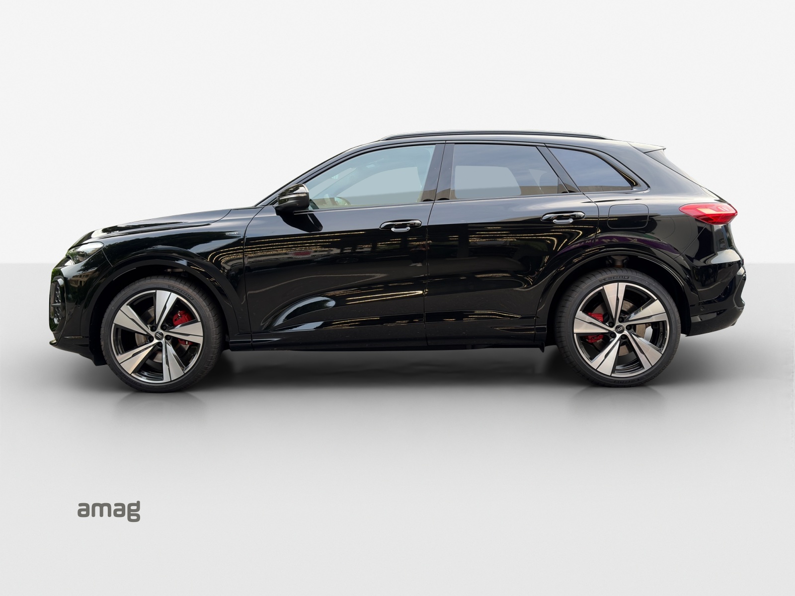 AUDI Q5 e-hybrid quattro 270 kW S-tronic-showroom-element-1