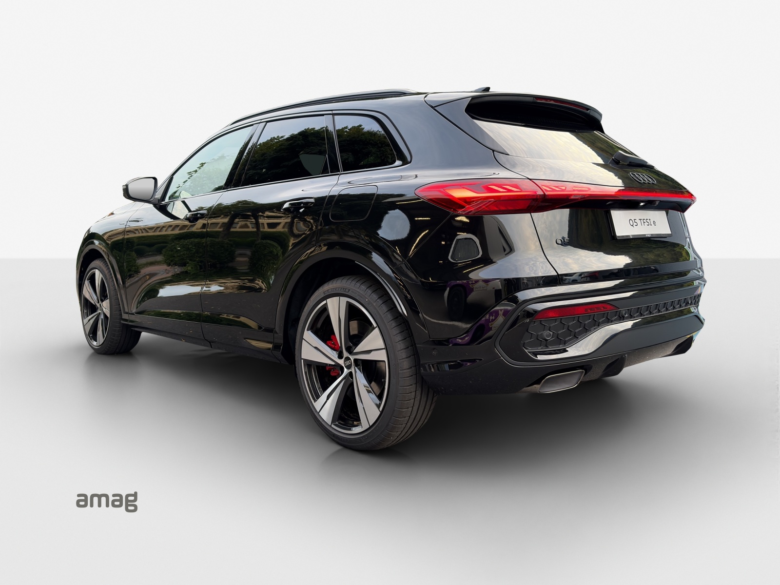 AUDI Q5 e-hybrid quattro 270 kW S-tronic-image-2