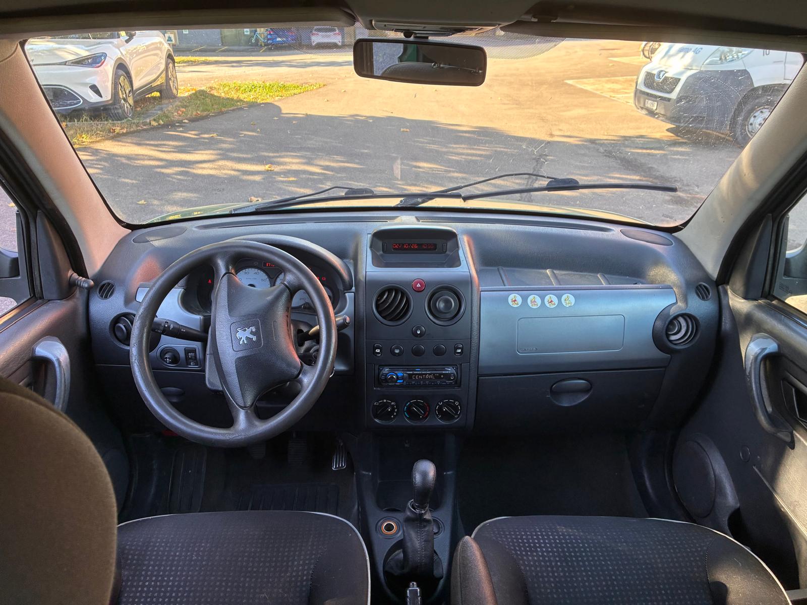 PEUGEOT Partner 1.6 XT-image-9