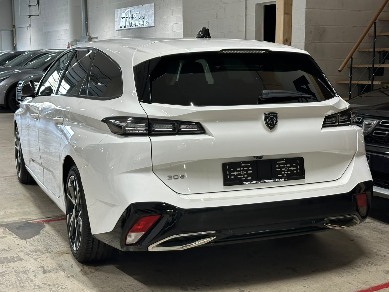 PEUGEOT 308 SW 1.5 BlueHDI Allure Pack EAT8-image-5