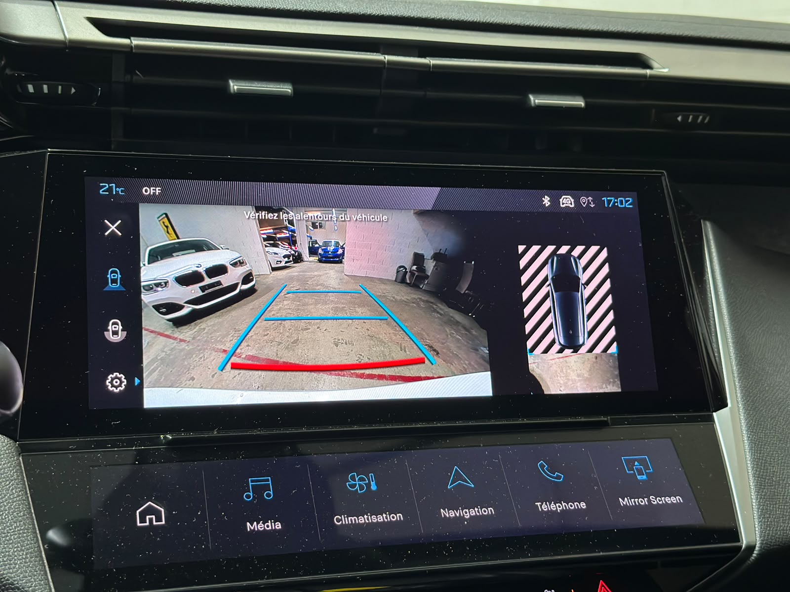 PEUGEOT 308 SW 1.5 BlueHDI Allure Pack EAT8-image-12