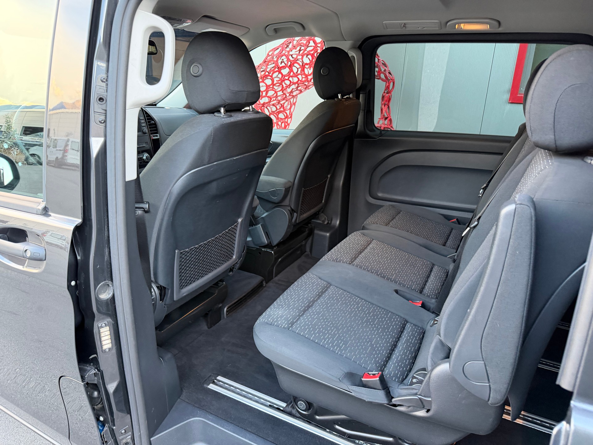 MERCEDES-BENZ Vito 116 CDI Lang Select Tourer 4Matic 9G-Tronic-image-18
