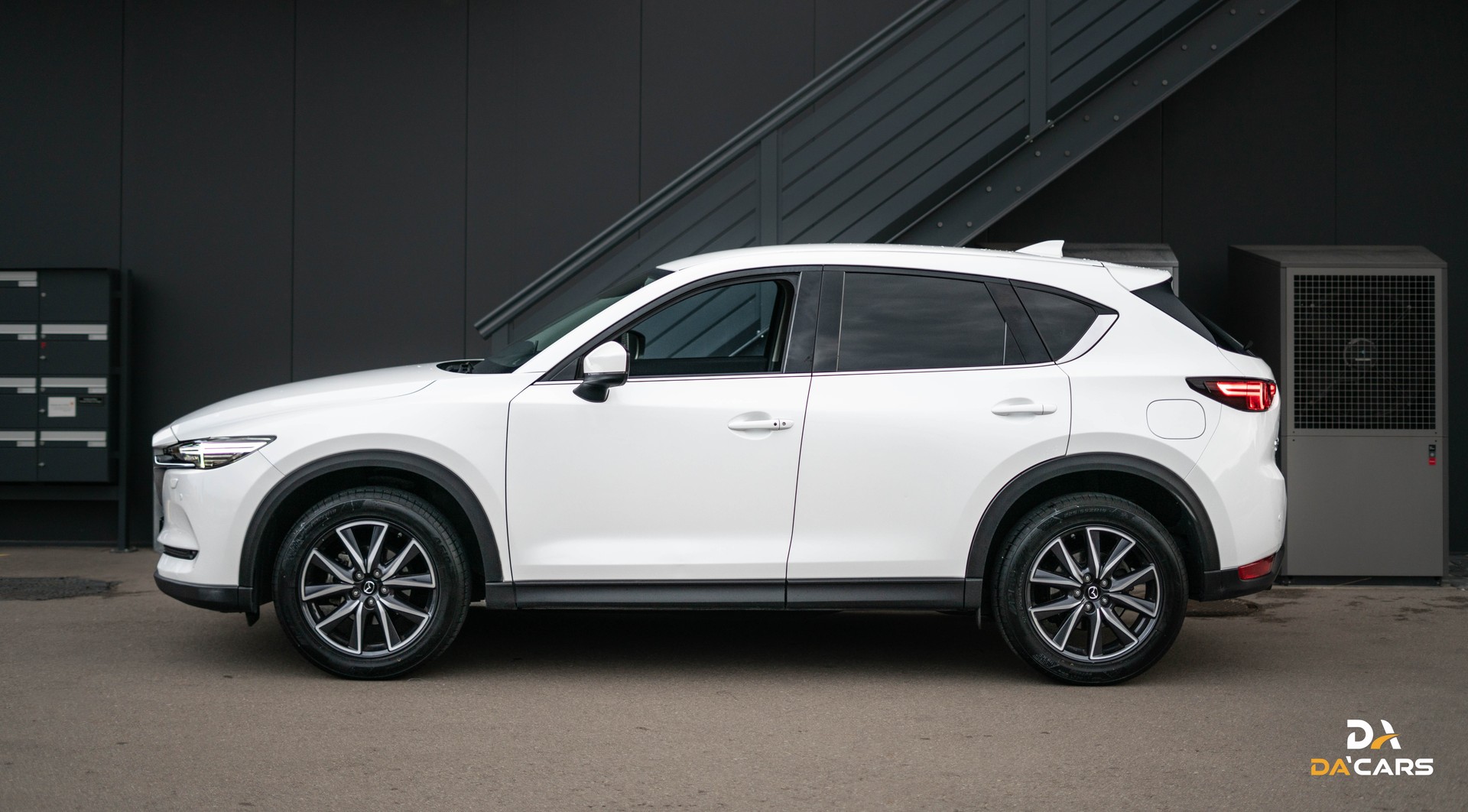 MAZDA CX-5 SKYACTIV-G 160 Revolution AWD-image-2