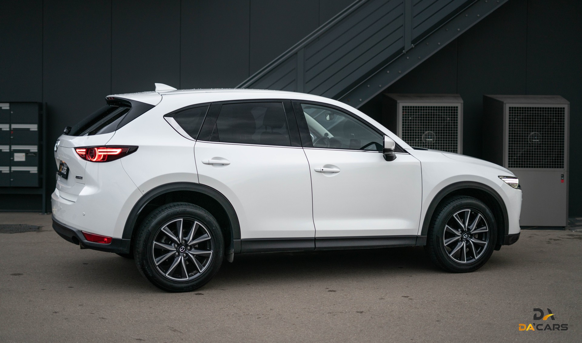 MAZDA CX-5 SKYACTIV-G 160 Revolution AWD-image-3