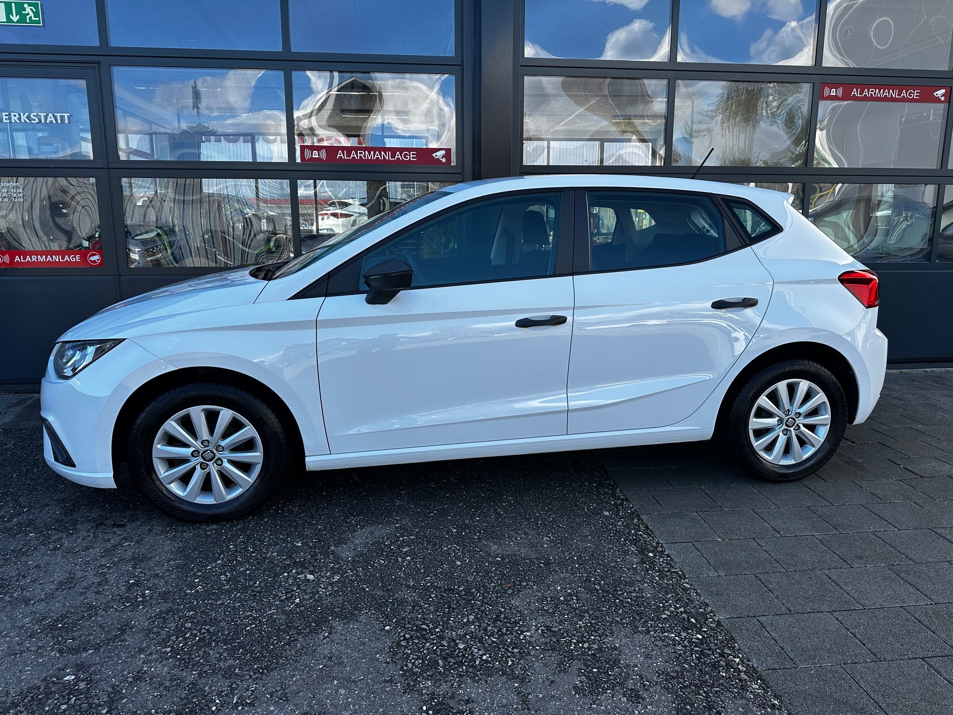 SEAT Ibiza 1.0 EcoTSI Style-image-2