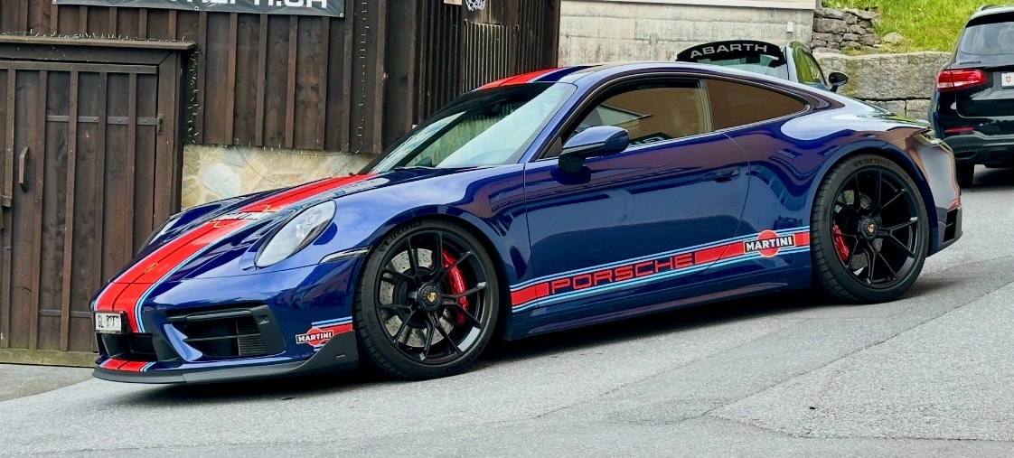 PORSCHE 3.0 Carrera GTS PDK-image-3