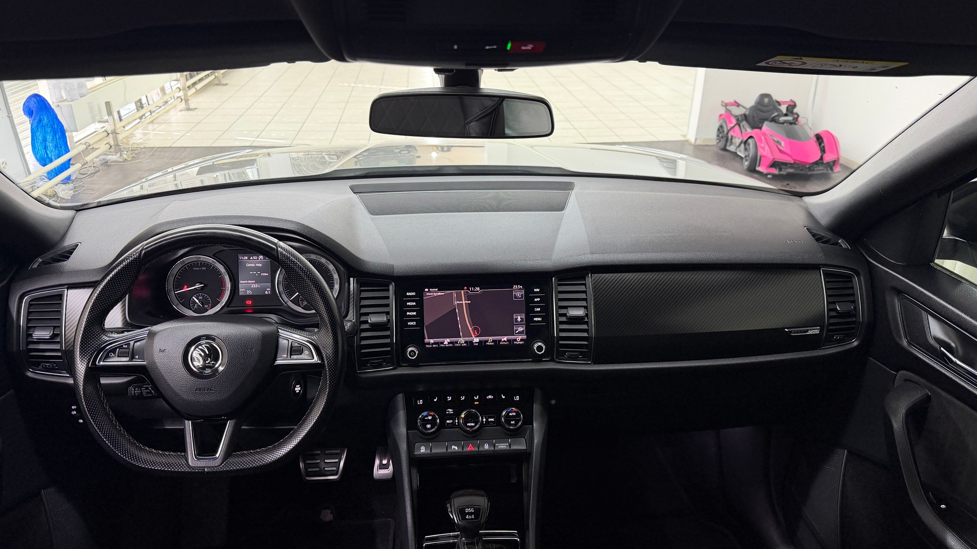 SKODA Kodiaq 2.0 TSI 4x4 Sport Line-image-7