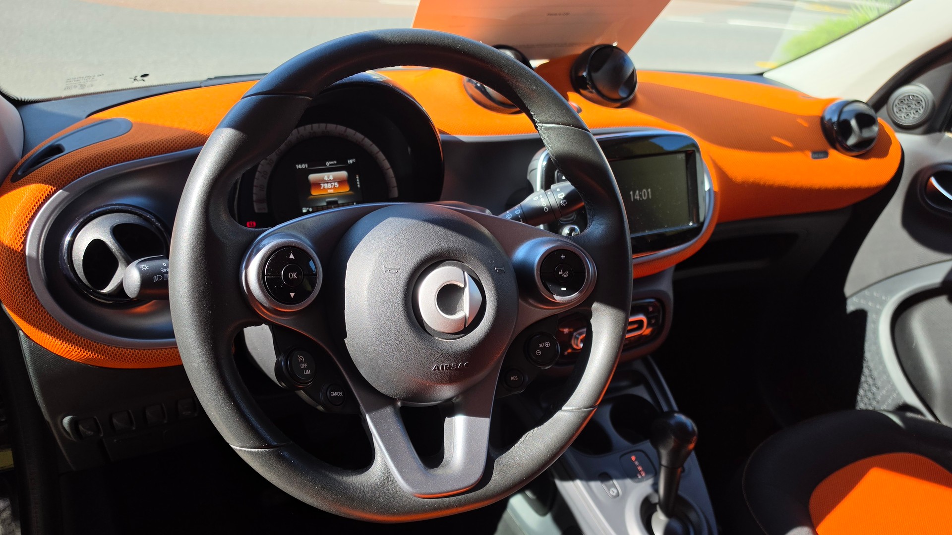 SMART forfour passion twinmatic-image-11