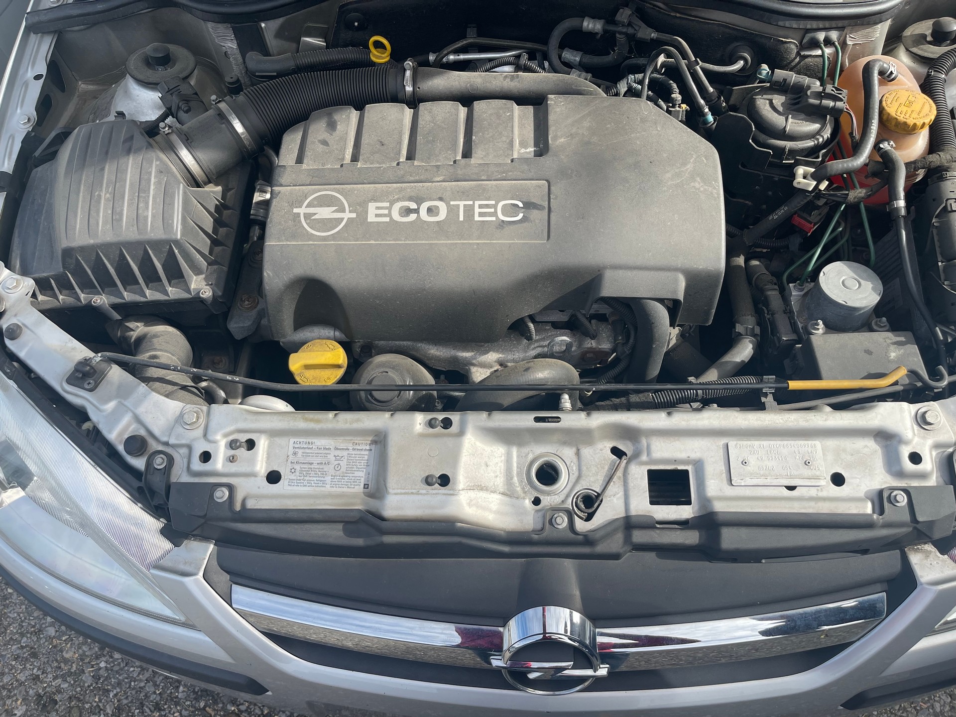 OPEL Corsa 1.3 CDTi Sport-image-9