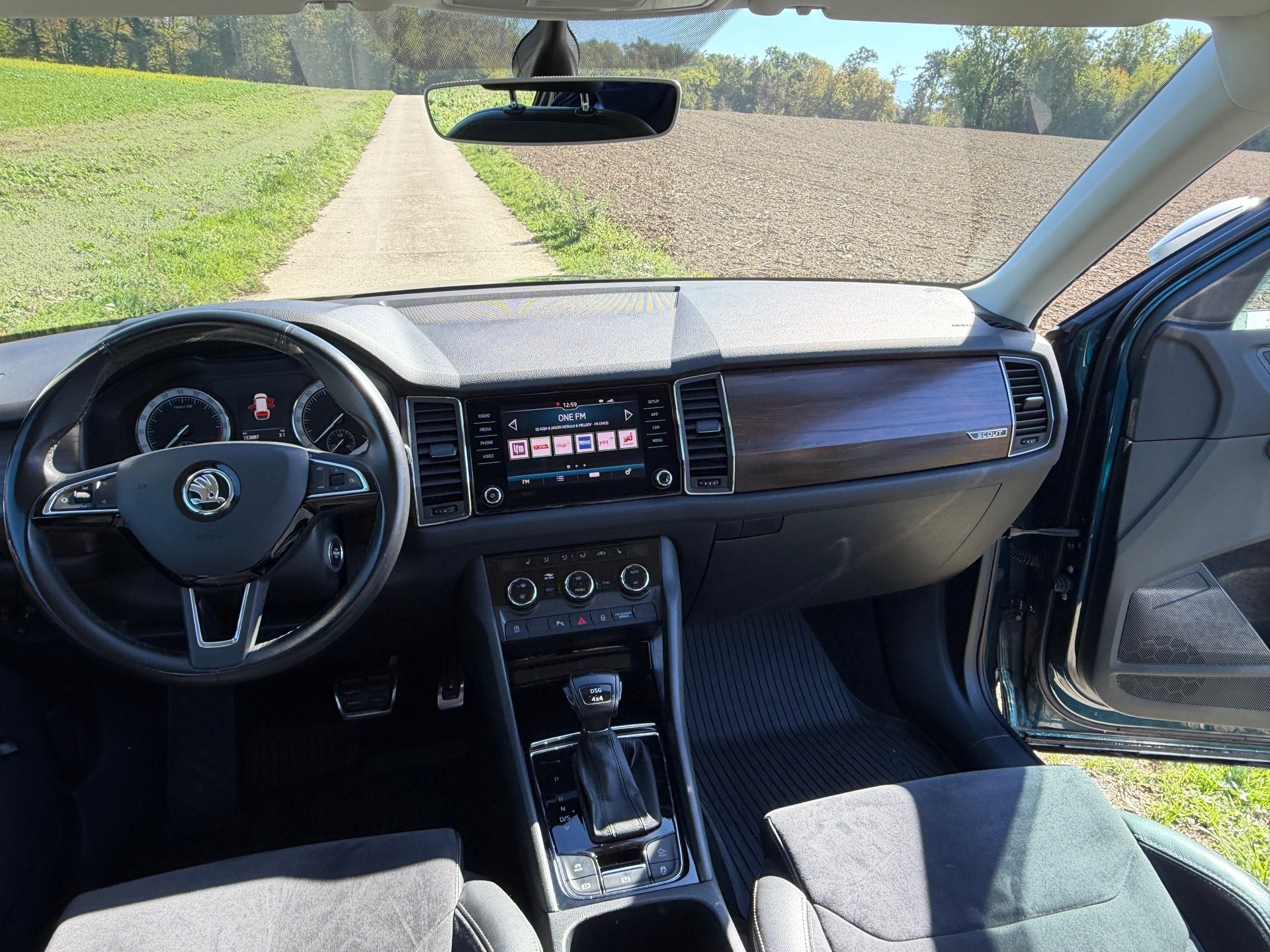 SKODA Kodiaq 2.0 TDI CR Scout 4x4 DSG-image-6