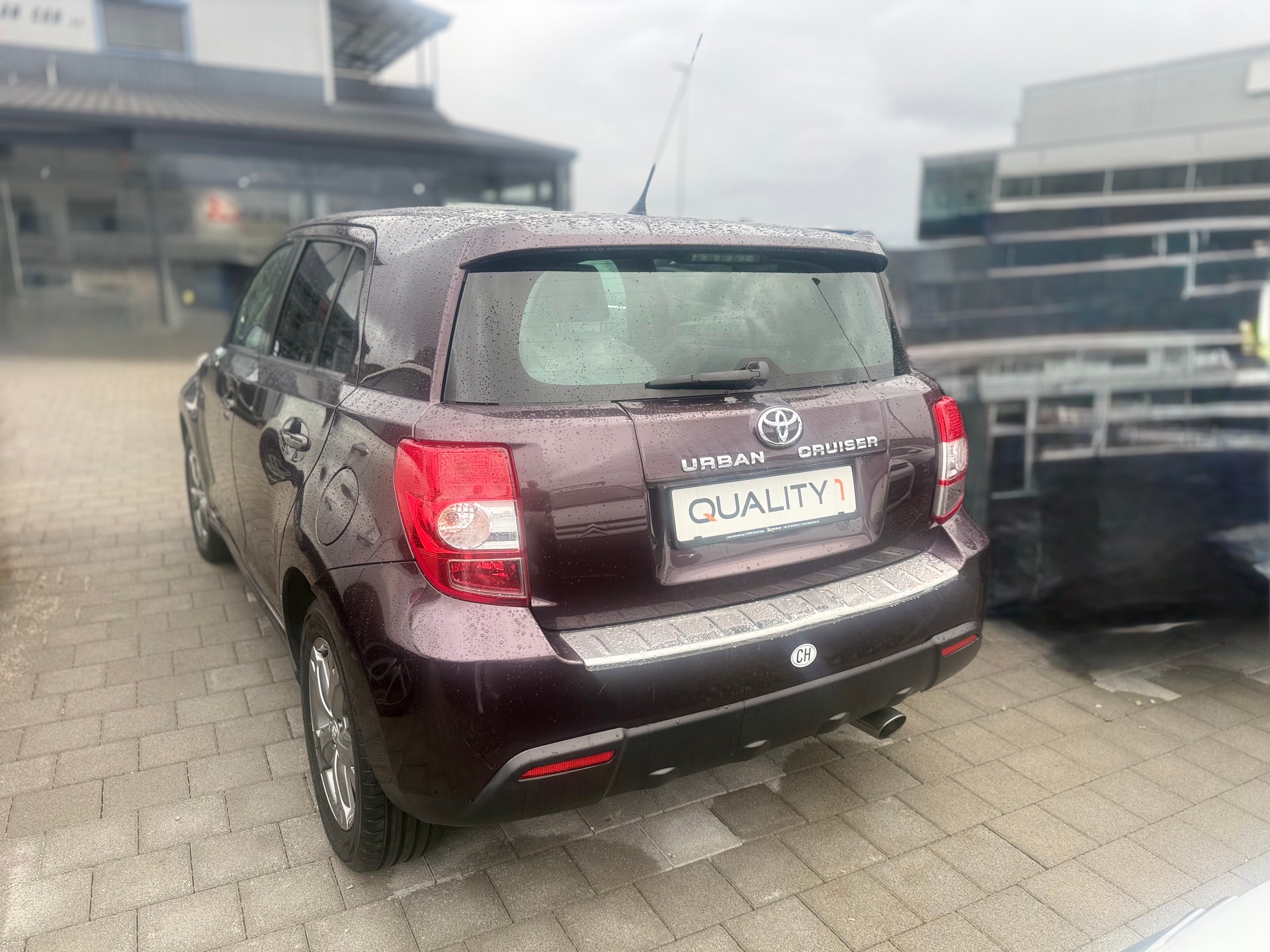 TOYOTA UrbanCruiser 1.4 D-4D Linea Sol 4WD-image-13