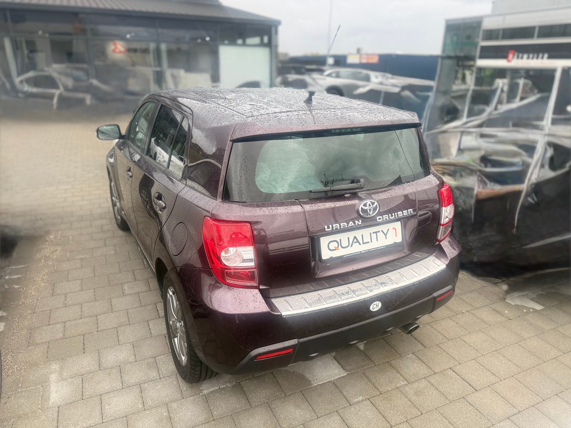 TOYOTA UrbanCruiser 1.4 D-4D Linea Sol 4WD-image-14