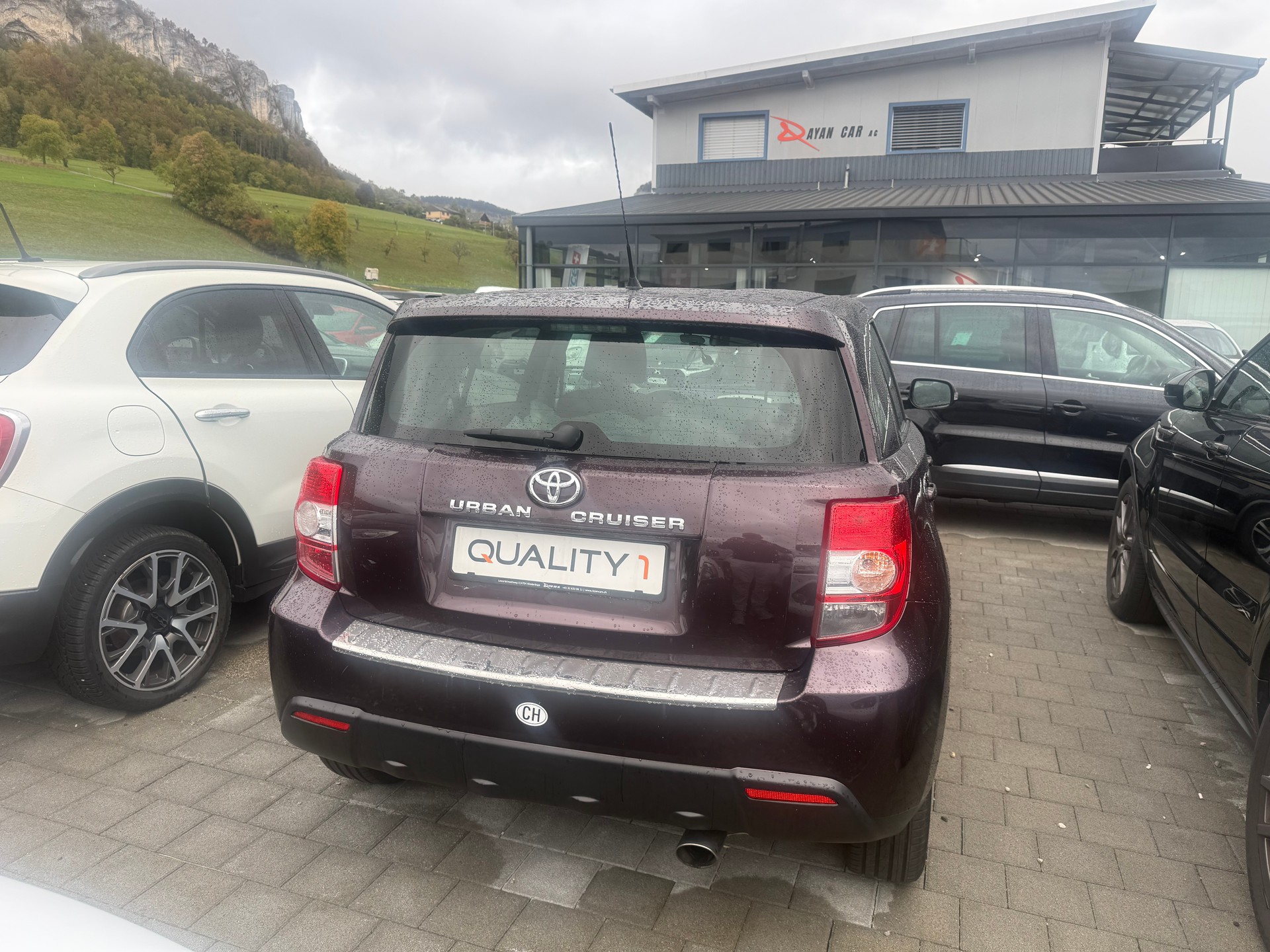 TOYOTA UrbanCruiser 1.4 D-4D Linea Sol 4WD-image-7