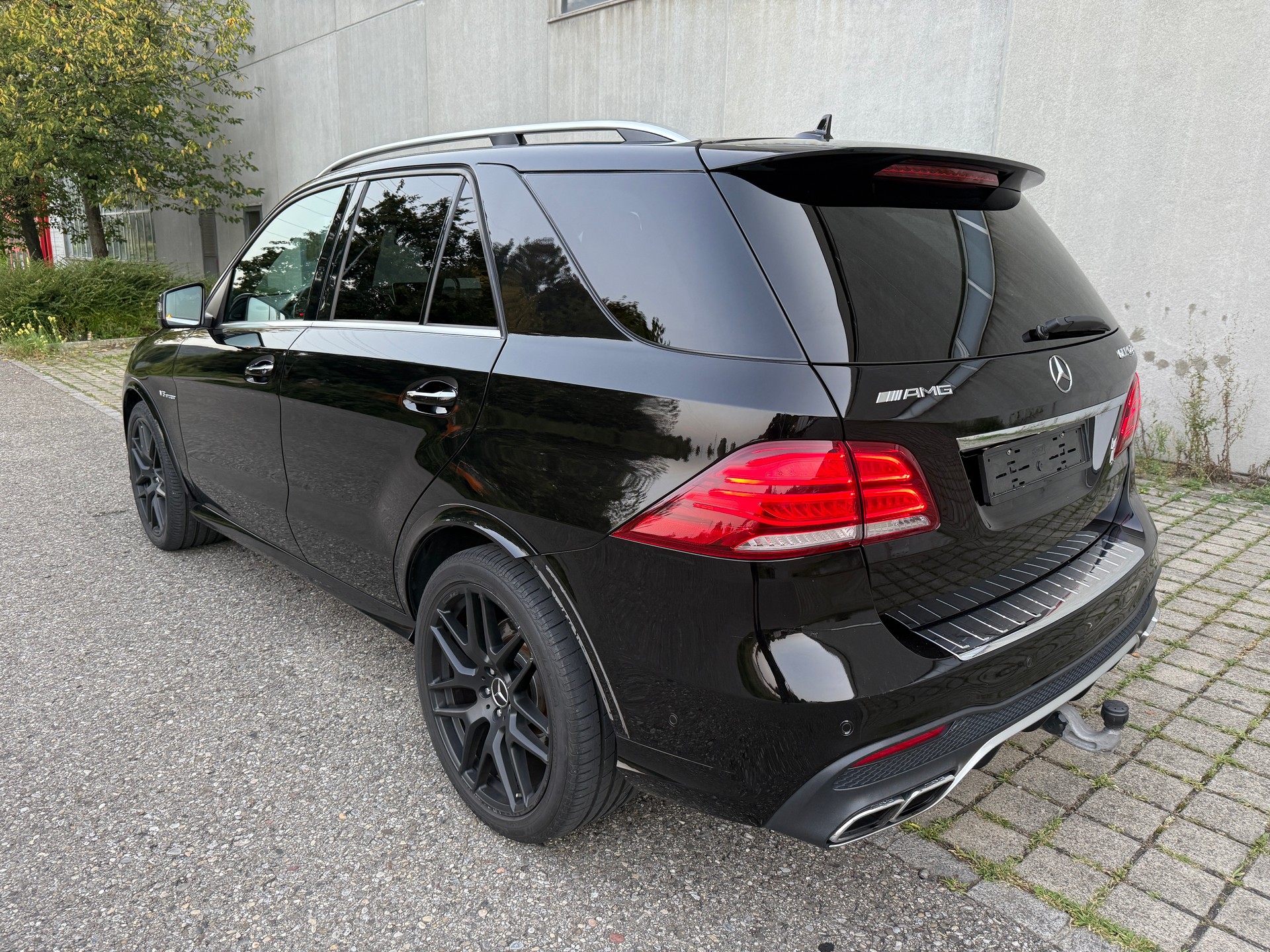 MERCEDES-BENZ GLE 63 S AMG 4Matic Speedshift Plus 7G-Tronic-image-5