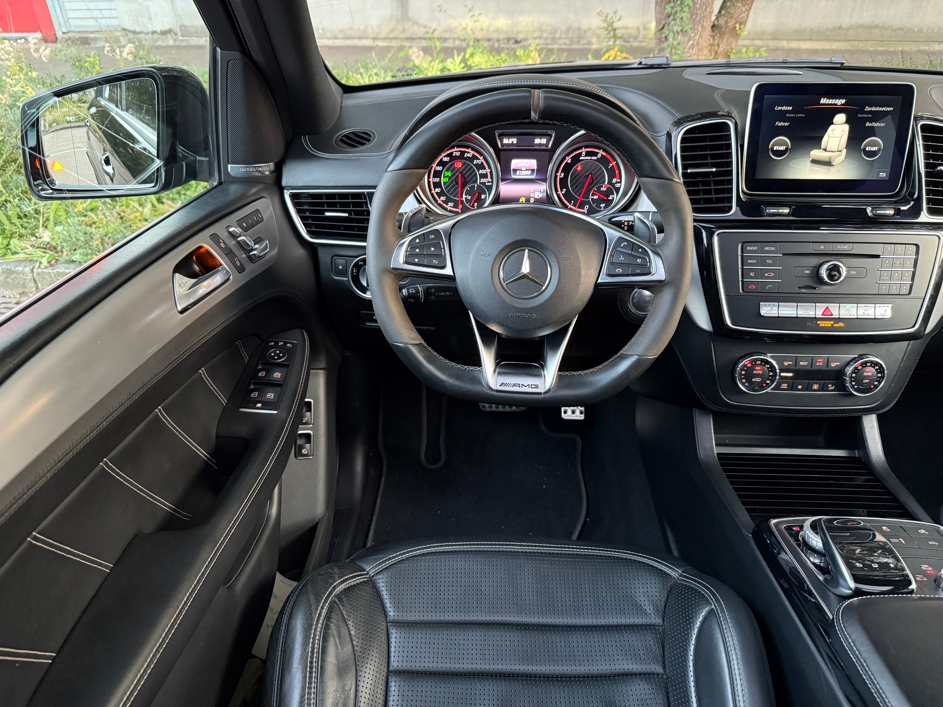 MERCEDES-BENZ GLE 63 S AMG 4Matic Speedshift Plus 7G-Tronic-image-8