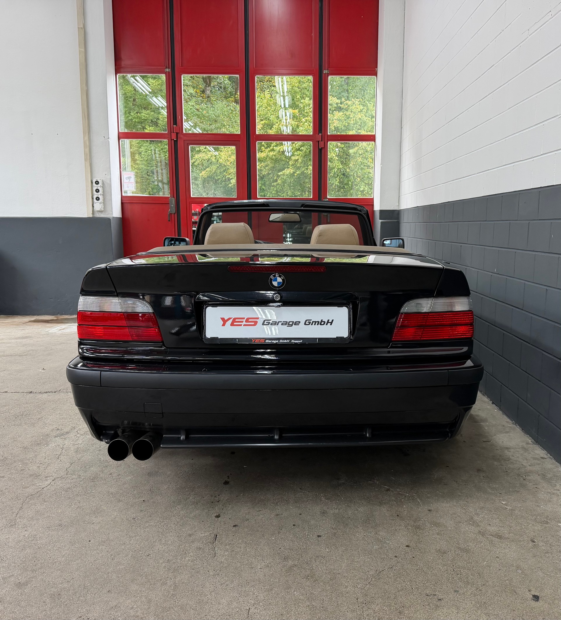 BMW 320i Cabrio Sport //NEU AB MFK!-image-8