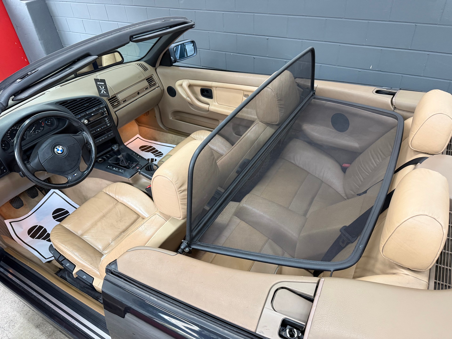 BMW 320i Cabrio Sport //NEU AB MFK!-image-11