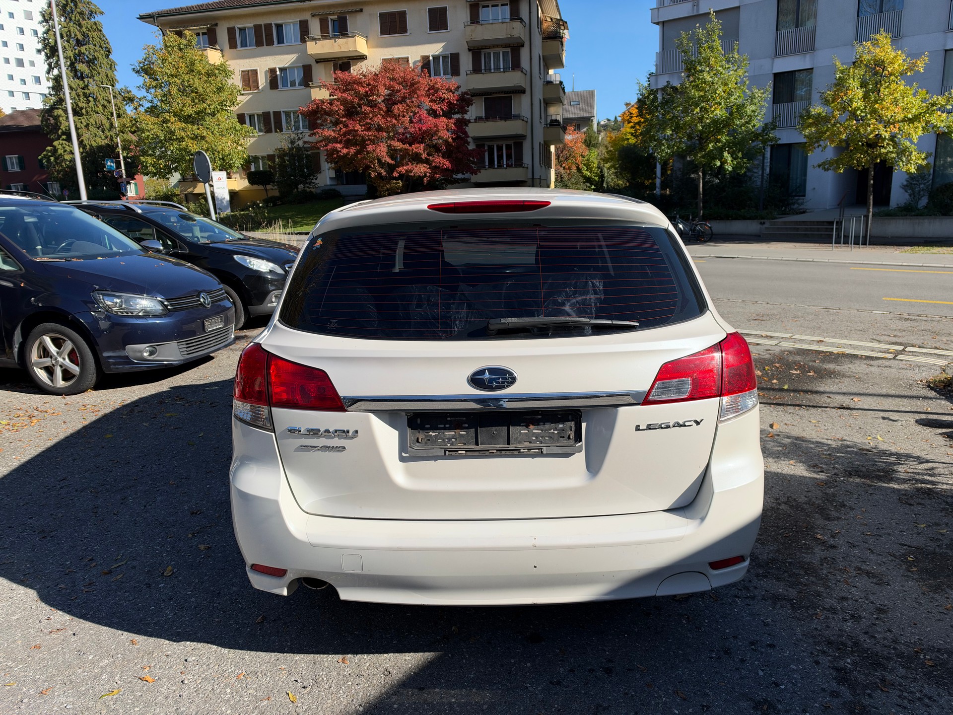 SUBARU Legacy 2.0i Swiss Special AWD Lineartronic-image-3