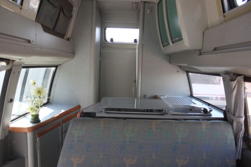 VW Wohnmobil California-image-7