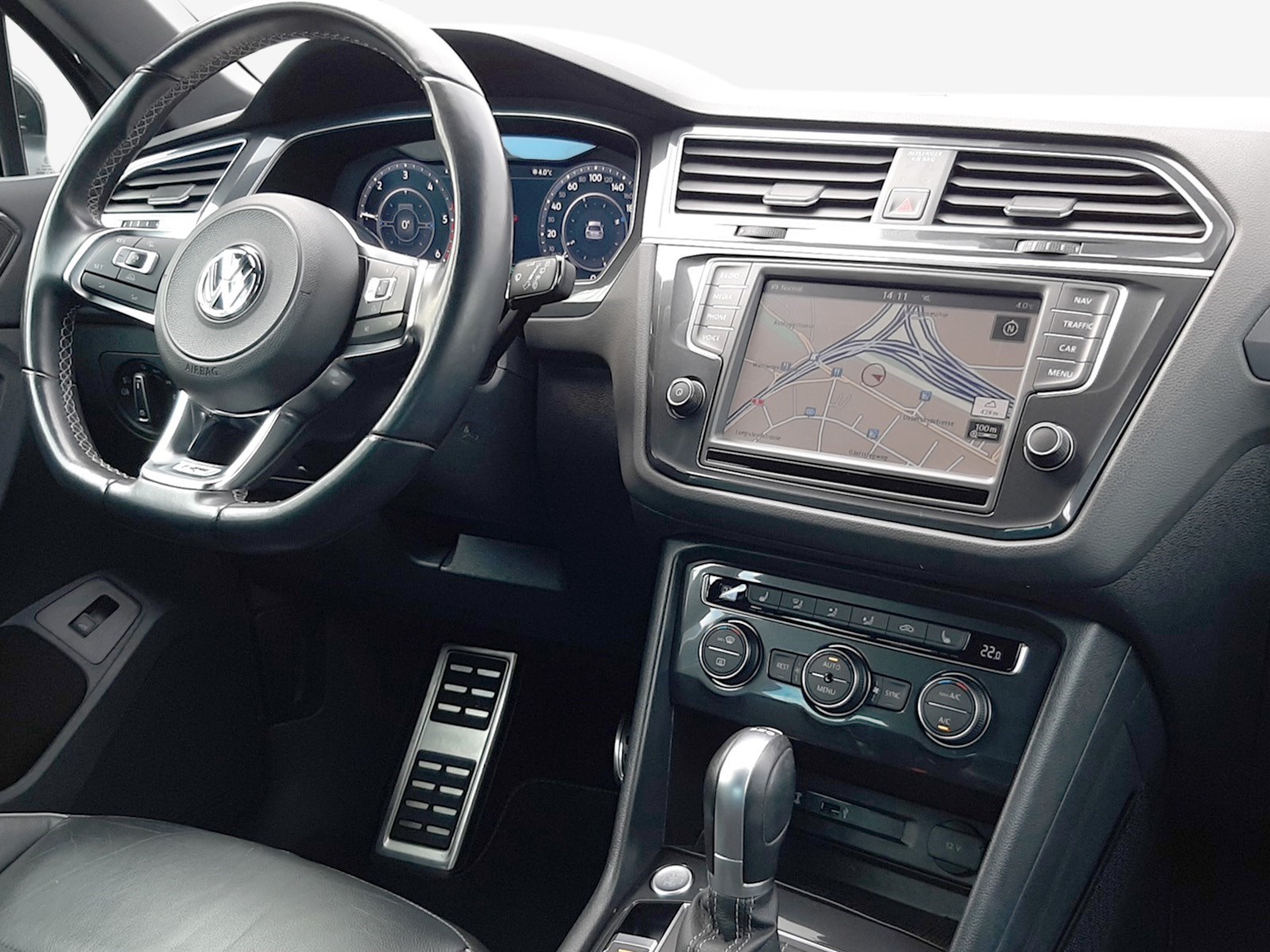 VW Tiguan 2.0 TDI SCR Highline 4Motion DSG-image-6